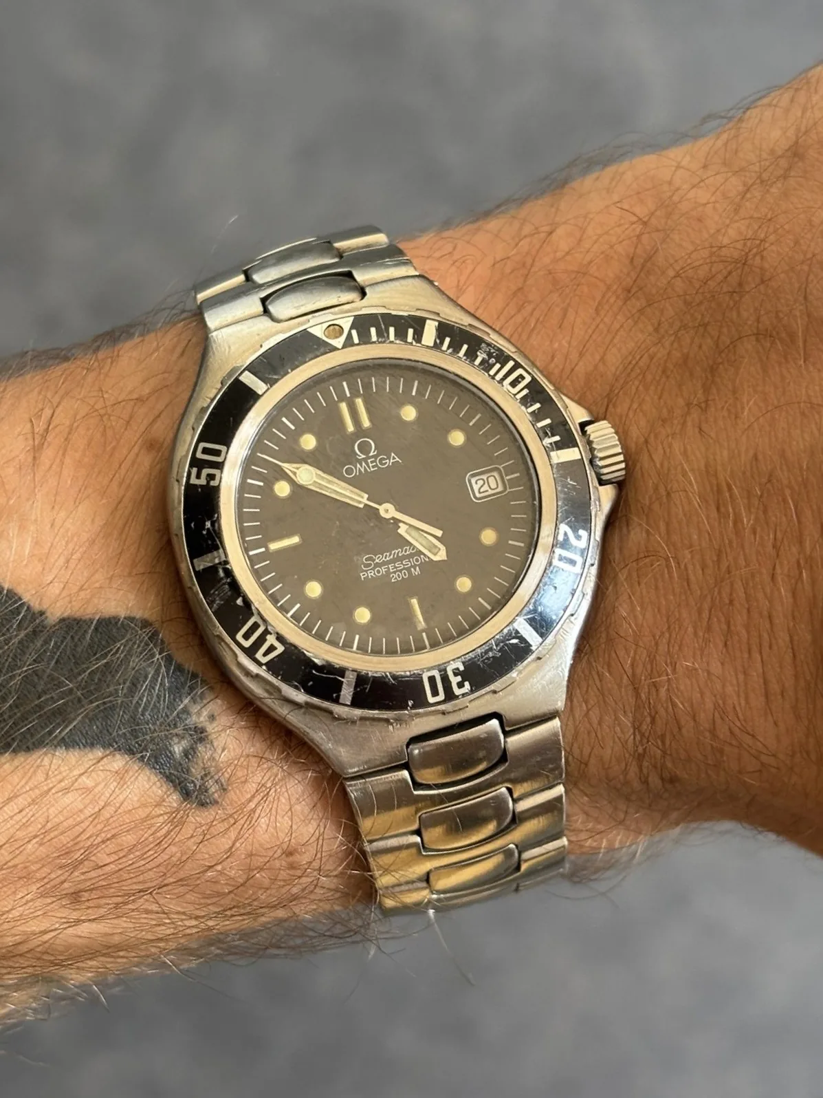 Omega Seamaster Professional réf. 396.1052 — montre vintage & de luxe · Horvane